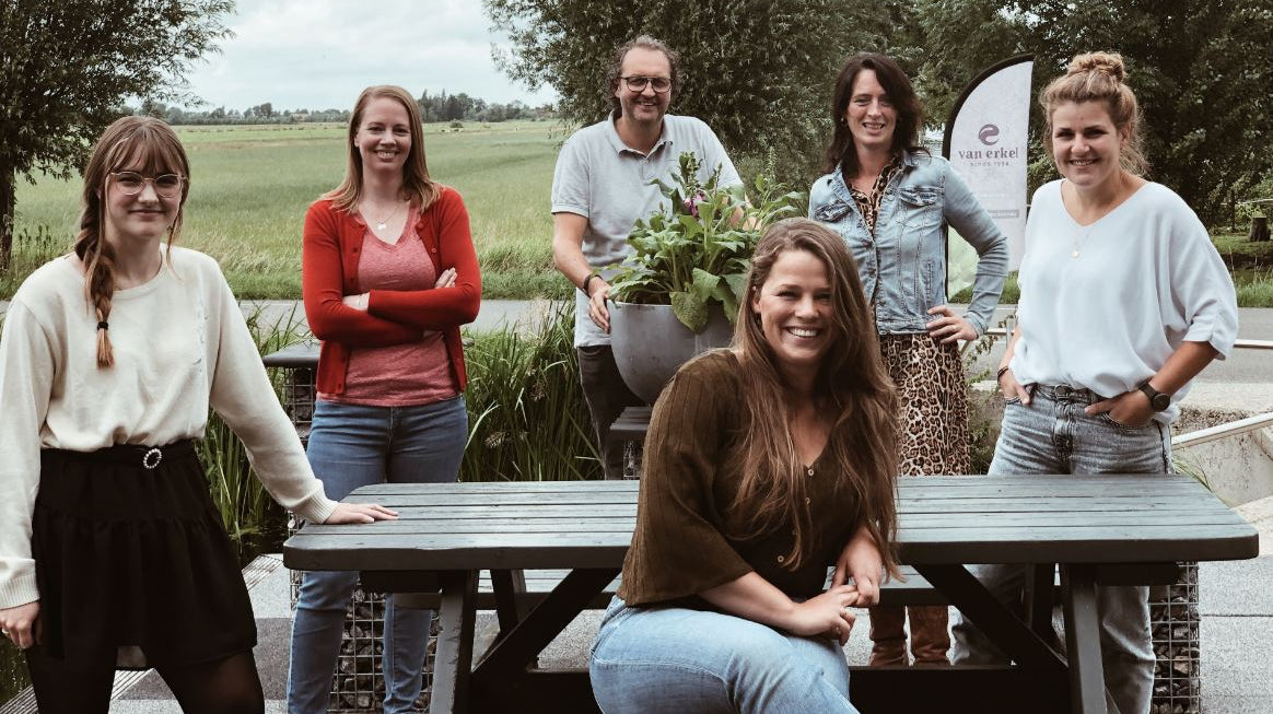 Ons bedrijf uitgelegd - Van Erkel Winkelmaterialen