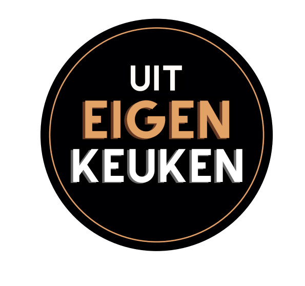 Sticker 'Uit eigen keuken' klein - Ø30mm - Zwart - Van Erkel Winkelmaterialen
