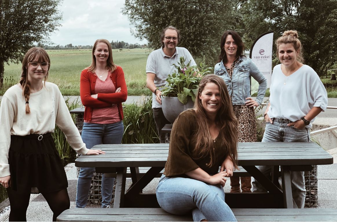 Ons bedrijf uitgelegd - Van Erkel Winkelmaterialen