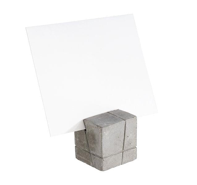 Kaarthouder beton vierkant (4st) - 30x30x30mm - Van Erkel Winkelmaterialen